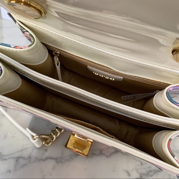 Matching 2 Set Floral Large Handbag & Crossbody - Picture 7 of 7